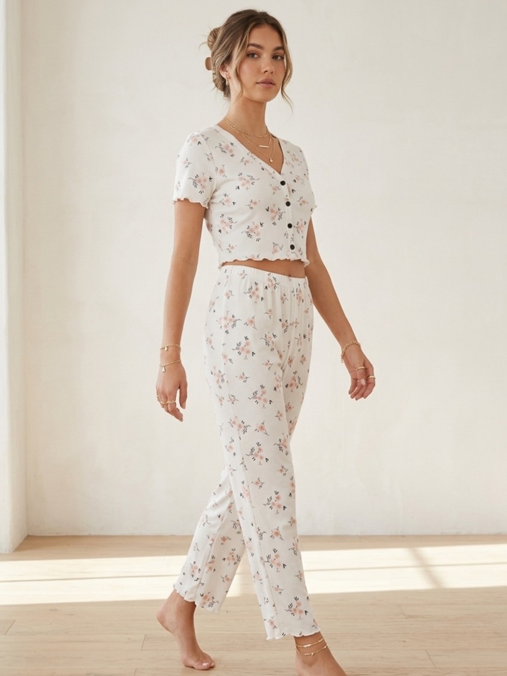 Verdusa White Floral Ribbed Crop Pajama Set